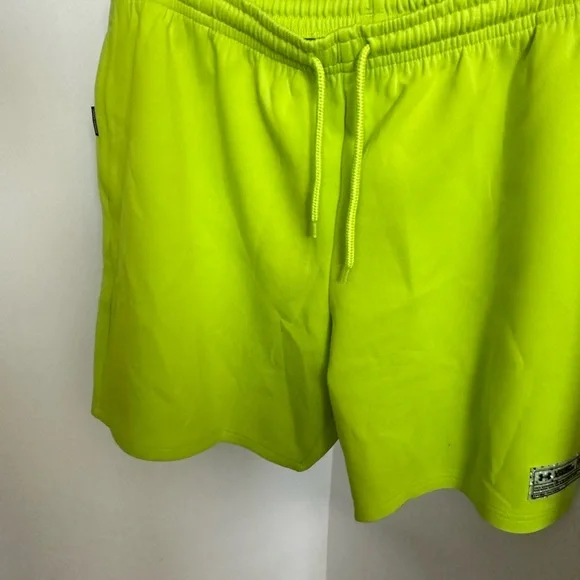 Under Armour Summit Knit Shorts 2 XL unisex MSRP $70 1377176 AVY 324 - Picture 2 of 11